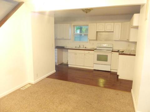 164 E William St, Delaware, OH 43015 photo 5