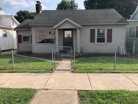 235 Logan St, Circleville, OH 43113 photo 1