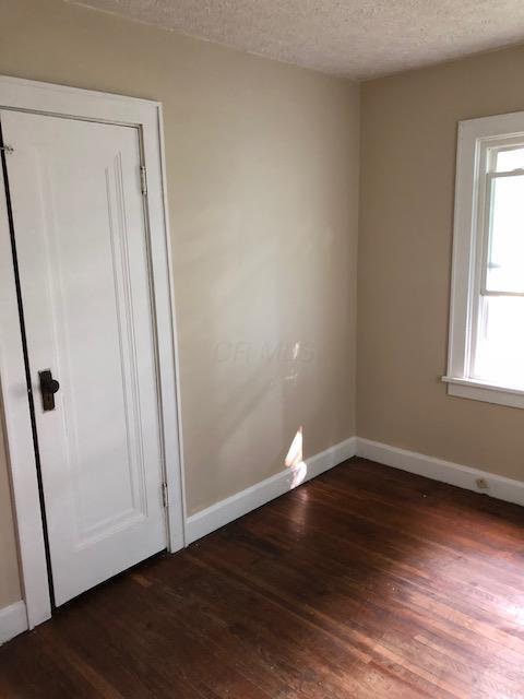 235 Logan St, Circleville, OH 43113 photo 9