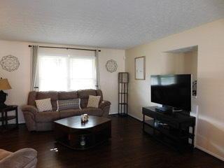 9146 Drum Pl, Orient, OH 43146 photo 3