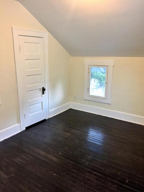 398 E Markison Ave, Columbus, OH 43207 photo 17