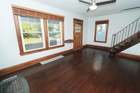 85 E Pacemont Rd, Columbus, OH 43202 photo 10