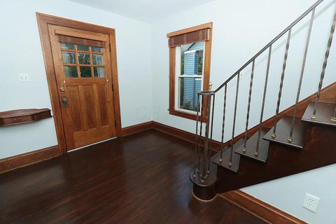 85 E Pacemont Rd, Columbus, OH 43202 photo 7