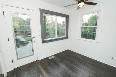 85 E Pacemont Rd, Columbus, OH 43202 photo 16