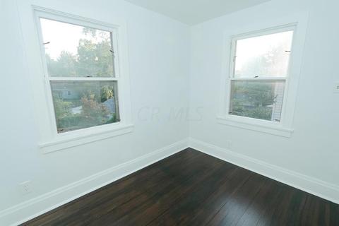 85 E Pacemont Rd, Columbus, OH 43202 photo 31