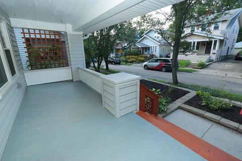 85 E Pacemont Rd, Columbus, OH 43202 photo 5