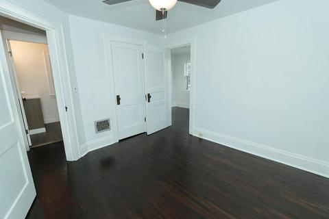 85 E Pacemont Rd, Columbus, OH 43202 photo 27