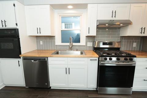 85 E Pacemont Rd, Columbus, OH 43202 photo 20