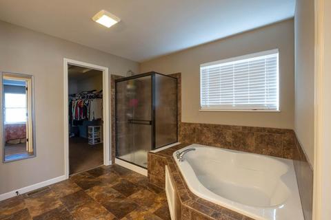 579 Rolling Acre Dr, Lithopolis, OH 43136 photo 27