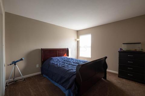 579 Rolling Acre Dr, Lithopolis, OH 43136 photo 31