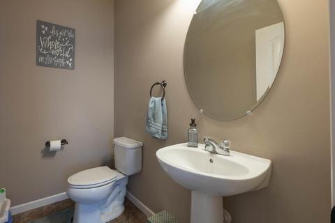 579 Rolling Acre Dr, Lithopolis, OH 43136 photo 19