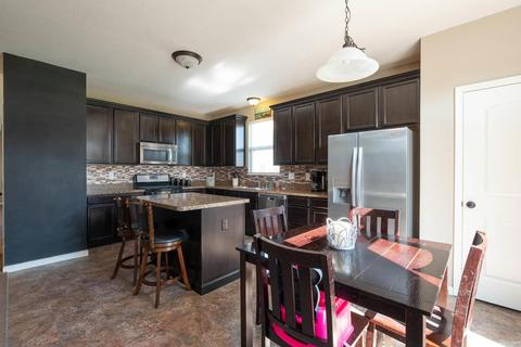 579 Rolling Acre Dr, Lithopolis, OH 43136 photo 12