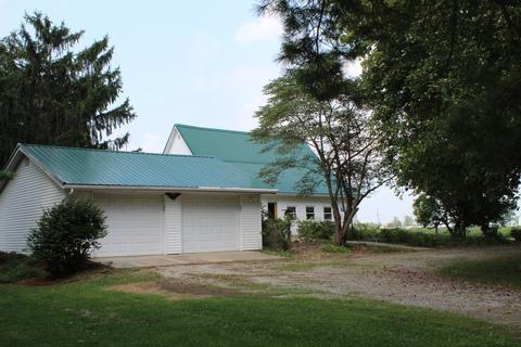 24365 Kinderhook Rd, Circleville, OH 43113 photo 4