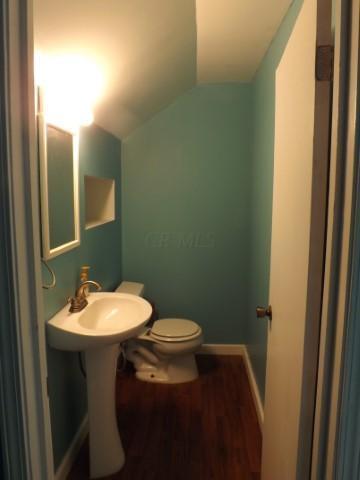 656 E Main St, Logan, OH 43138 photo 14