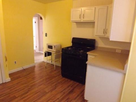 656 E Main St, Logan, OH 43138 photo 6