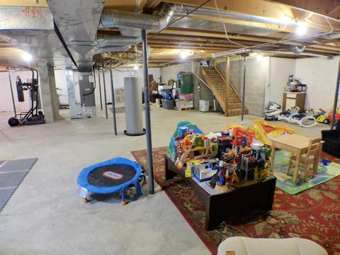 474 E Main St, Logan, OH 43138 photo 32