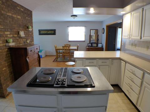 474 E Main St, Logan, OH 43138 photo 13