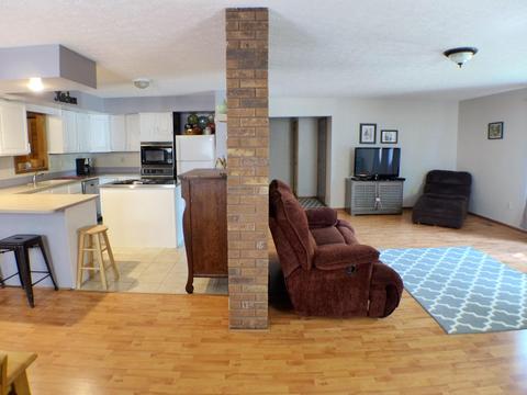 474 E Main St, Logan, OH 43138 photo 16