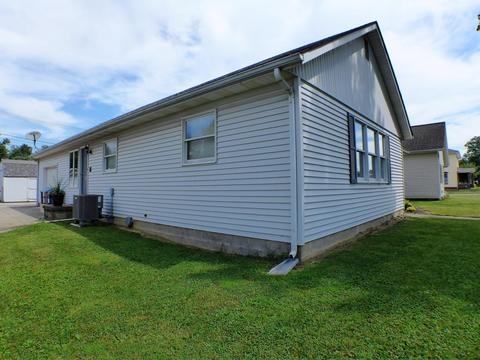 474 E Main St, Logan, OH 43138 photo 4