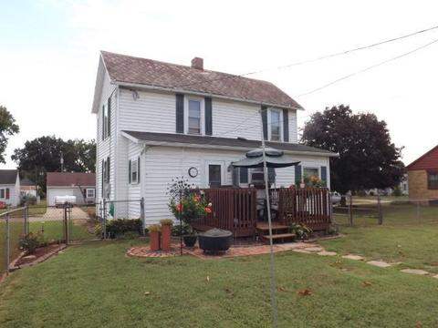 726 E 2nd St, Logan, OH 43138 photo 3