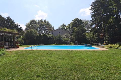 4249 Castleton Rd, Columbus, OH 43220 photo 45