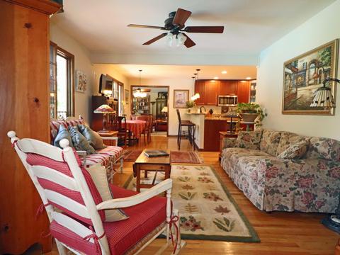 4249 Castleton Rd, Columbus, OH 43220 photo 17
