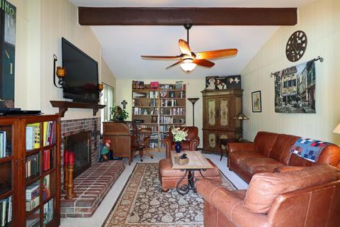 4249 Castleton Rd, Columbus, OH 43220 photo 18