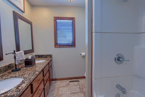 675 Hawthorne Dr, Circleville, OH 43113 photo 52