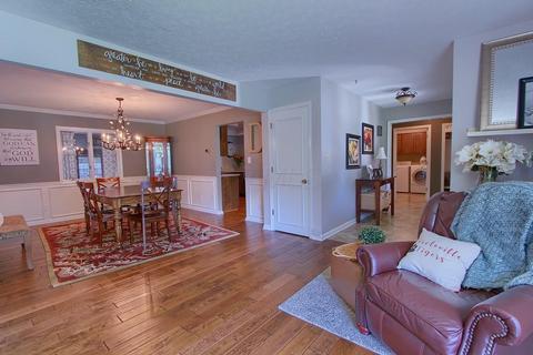 675 Hawthorne Dr, Circleville, OH 43113 photo 27