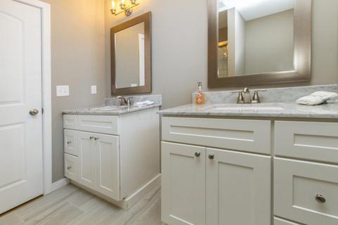 5644 Sinclair Rd, Columbus, OH 43229 photo 17