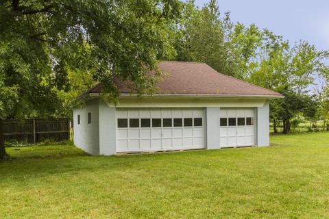 5644 Sinclair Rd, Columbus, OH 43229 photo 4