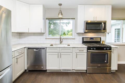 5644 Sinclair Rd, Columbus, OH 43229 photo 12