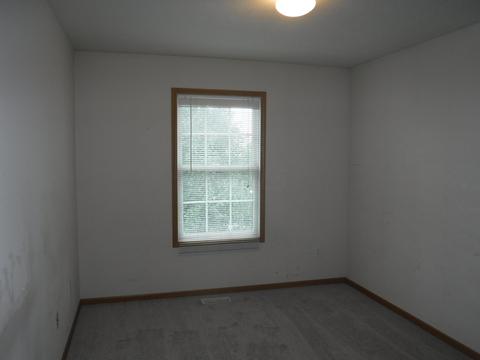 3794 Willowtree Ln, Columbus, OH 43207 photo 12