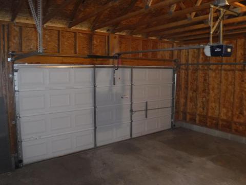 3794 Willowtree Ln, Columbus, OH 43207 photo 9