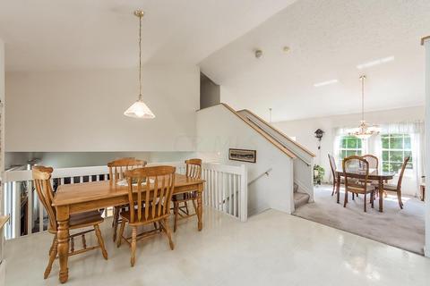 70 Brooksedge Dr E, Pataskala, OH 43062 photo 7
