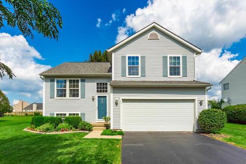 70 Brooksedge Dr E, Pataskala, OH 43062 photo 1