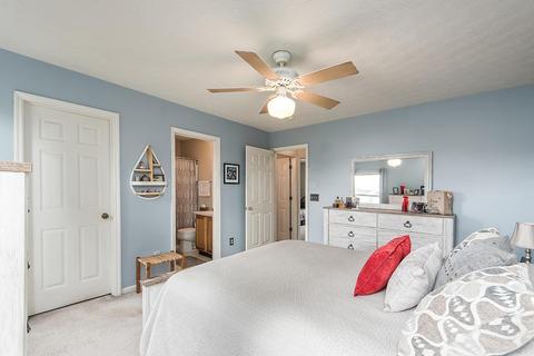 70 Brooksedge Dr E, Pataskala, OH 43062 photo 19