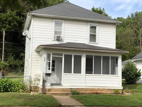 1032 4th St, Logan, OH 43138 photo 2