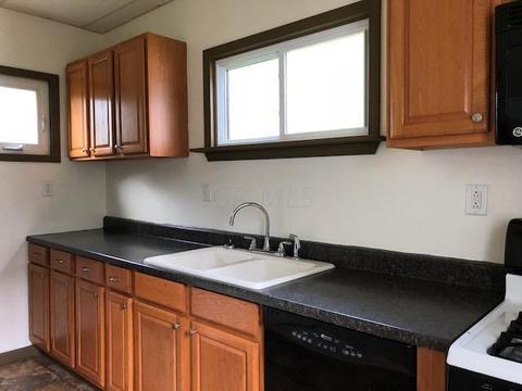 1032 4th St, Logan, OH 43138 photo 9