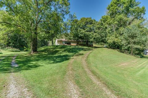 9947 Larimer Rd, Logan, OH 43138 photo 3