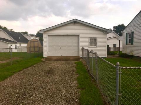 690 Lincoln Ave, Circleville, OH 43113 photo 2