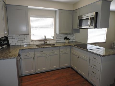 1012 Erickson Ave, Columbus, OH 43227 photo 2