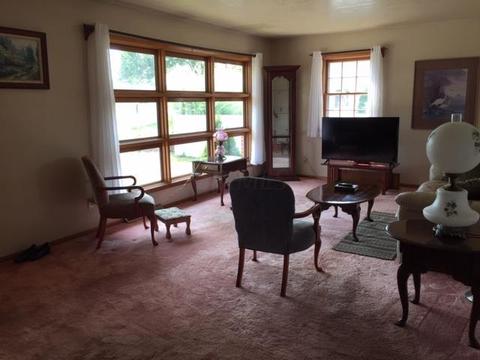 150 Hillcrest Dr, Circleville, OH 43113 photo 5