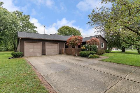 52 Cottswold Dr, Delaware, OH 43015 photo 2
