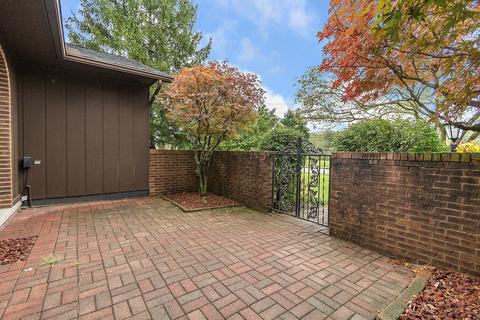 52 Cottswold Dr, Delaware, OH 43015 photo 4