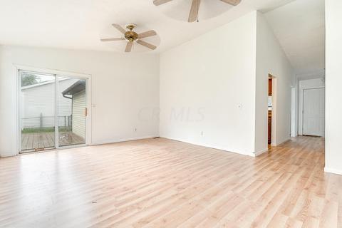 4147 Bartle Dr, Columbus, OH 43207 photo 8