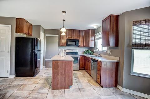 1802 Declaration Dr W, Lancaster, OH 43130 photo 12