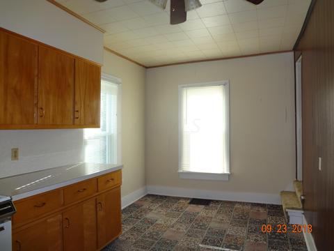 49 E Mill St, Pataskala, OH 43062 photo 9