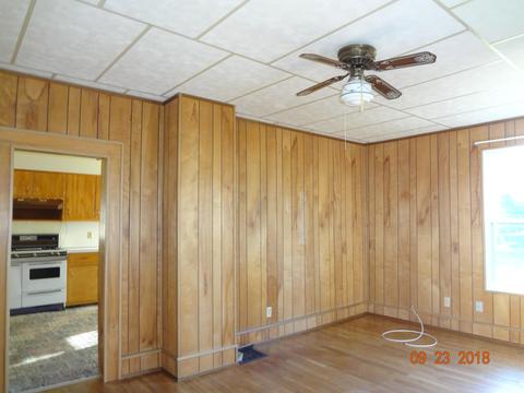 49 E Mill St, Pataskala, OH 43062 photo 3