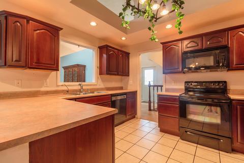 320 E High St, Amanda, OH 43102 photo 9